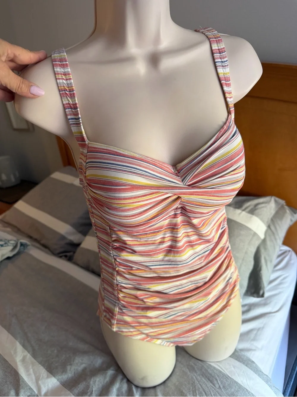 Women’s Stripe One-Piece Swimsuit in Pastel Multi New size 6